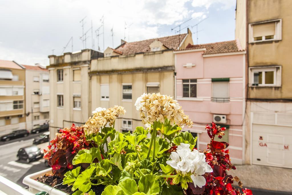 Calado Apartments ลิสบอน ภายนอก รูปภาพ
